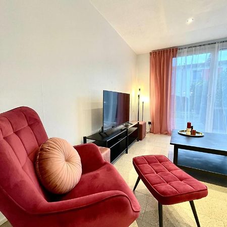 Geraeumiges Ferienhaus In Koblenz Κόμπλεντς Εξωτερικό φωτογραφία
