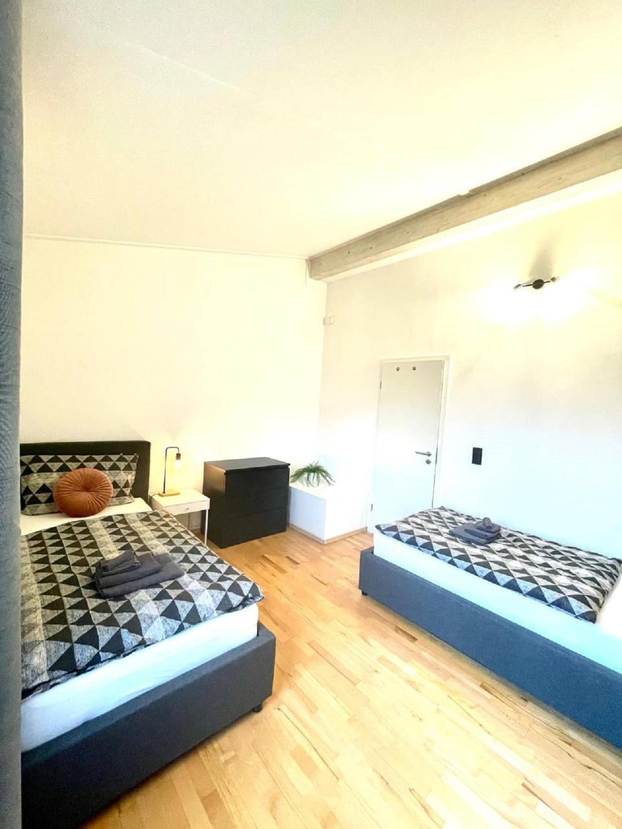 Geraeumiges Ferienhaus In Koblenz Κόμπλεντς Εξωτερικό φωτογραφία